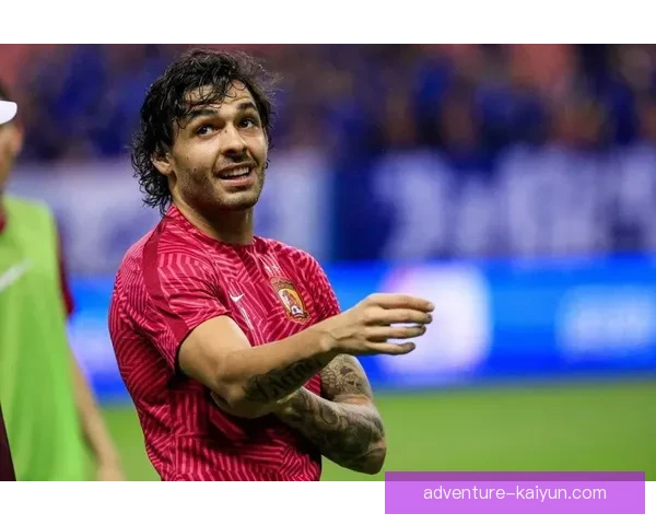 莱切中场组织能力分析，近期表现值得关注